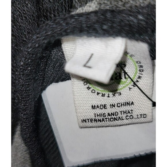 This & That Color Blocked Tunic Sweater with Yarn Embellished Size L - Picture 8 of 10